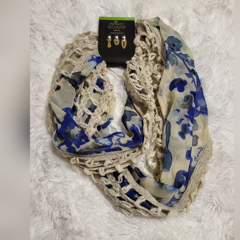 💕Infinity Scarf Blue Khaki Tan Shimmer Silver MixIt NWT! $35